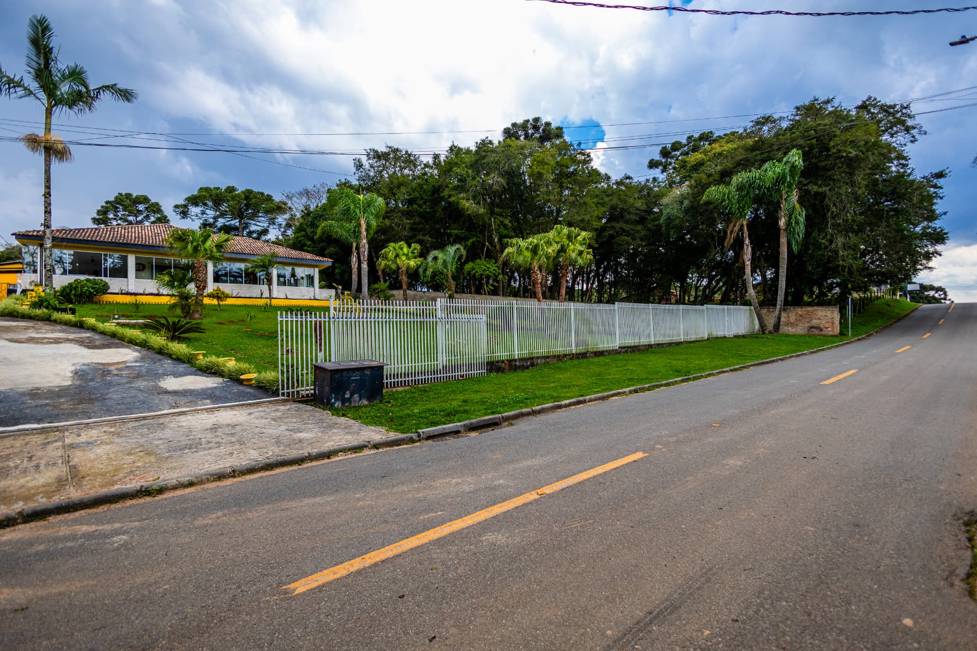Fachada da Passo a Passo — capa do vídeo da casa